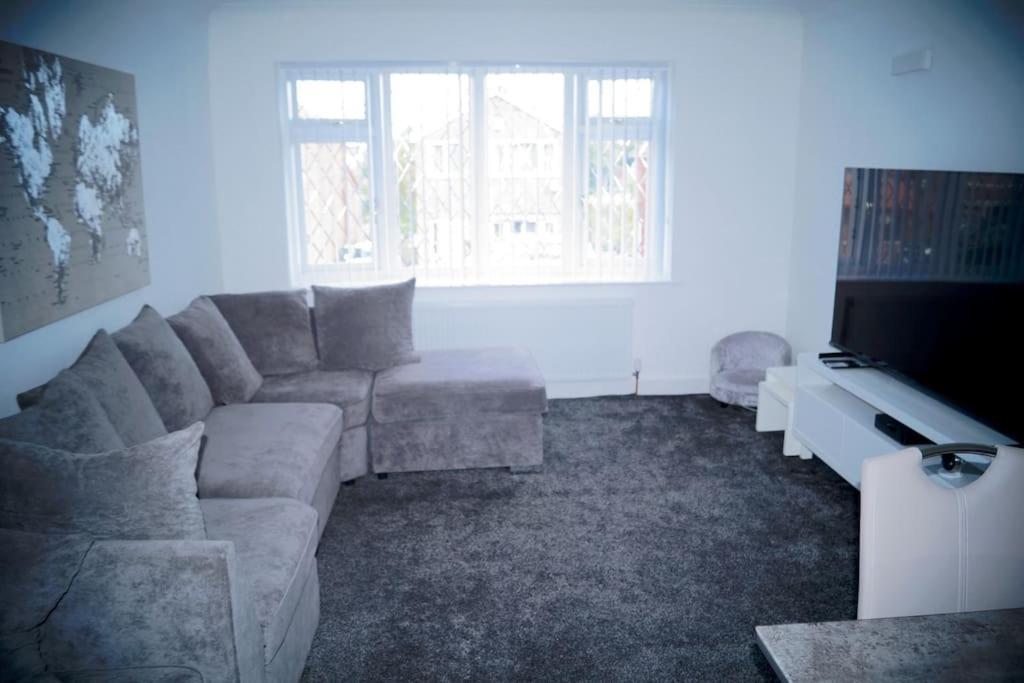 Luxurious Detached Bungalow Batley Exteriér fotografie