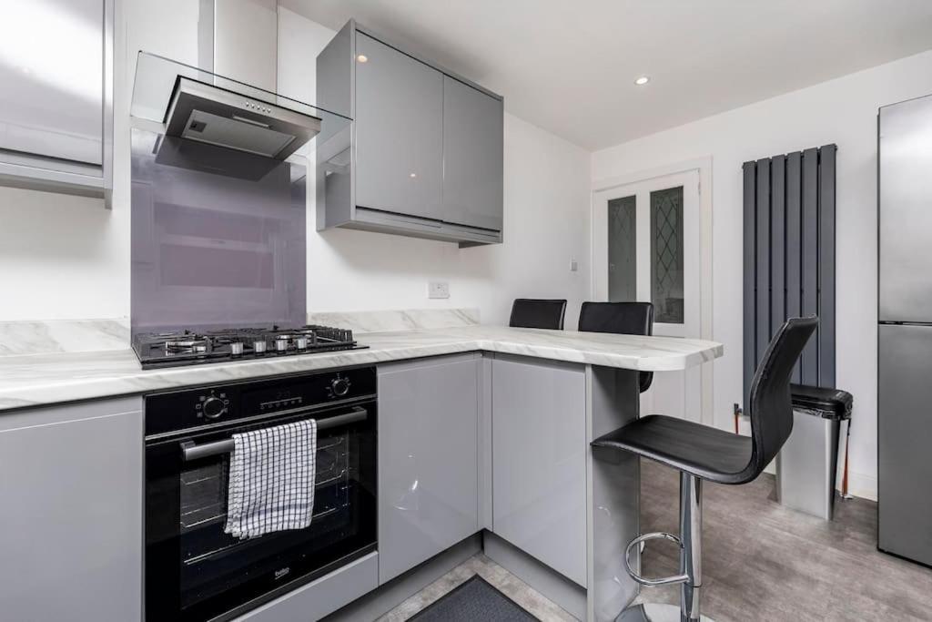 Luxurious Detached Bungalow Batley Exteriér fotografie